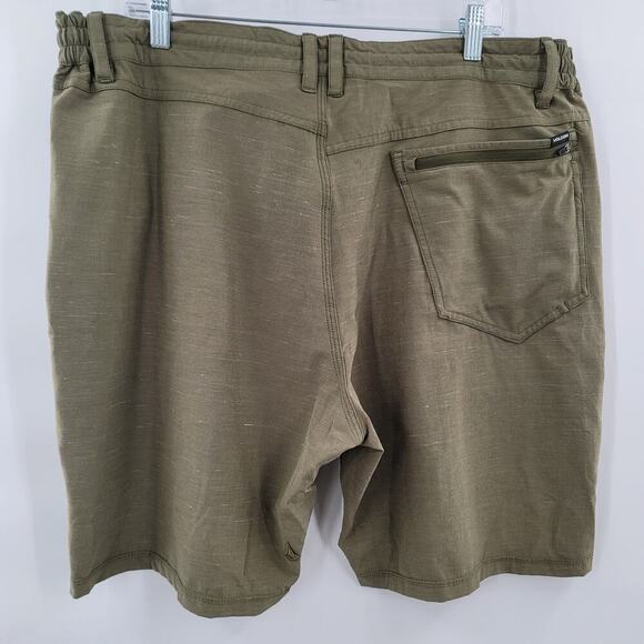 Volcom Men's Hybrid Shorts Size 38 - Picture 2 of 7